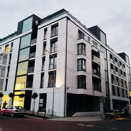 Lägenhet Piper Zajezdnia White *