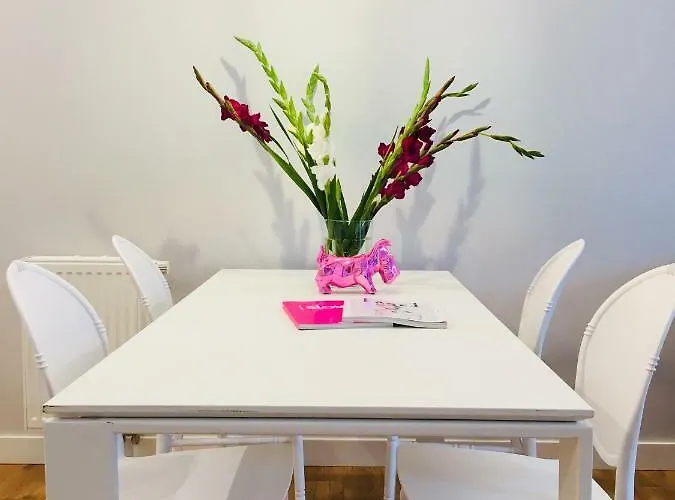 Piper Zajezdnia White Apartment Poznan